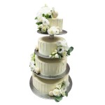 Tort weselny na stelażu wzór Tzk17 | Drip Cake z żywymi kwiatami